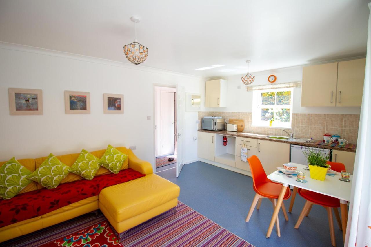 Krissie'S Apartment มาราไซออน ภายนอก รูปภาพ